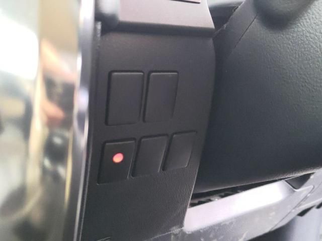 TOYOTA VELLFIRE 2016