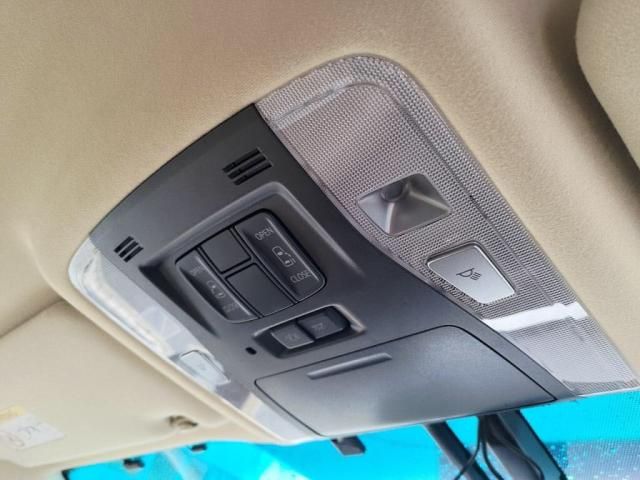 TOYOTA VELLFIRE 2016