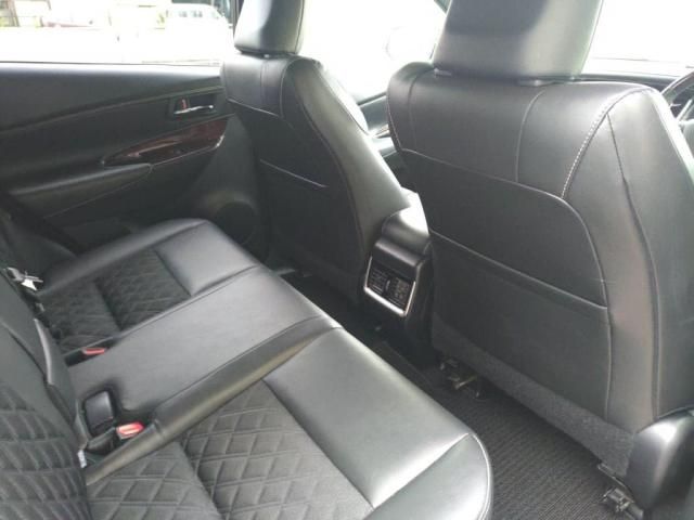 TOYOTA HARRIER HYBRID 2017