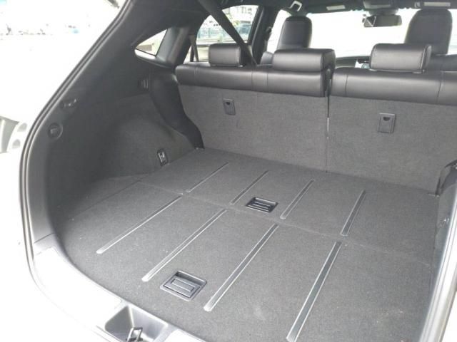 TOYOTA HARRIER HYBRID 2017