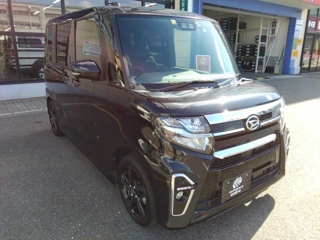DAIHATSU TANTO CUSTOM 2020