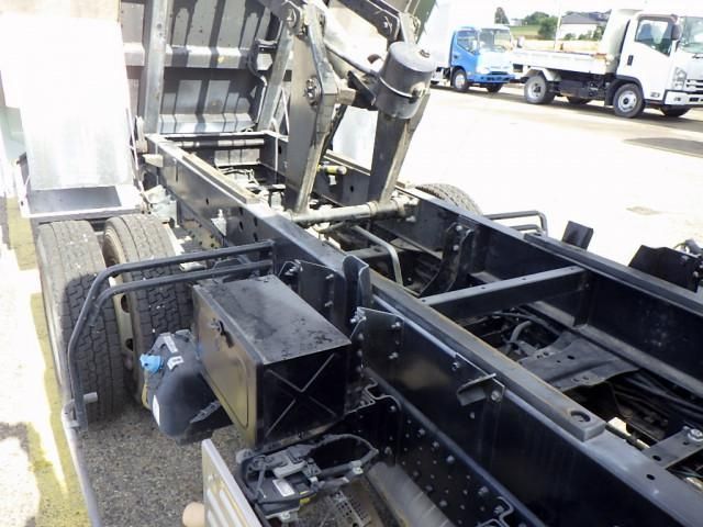 MITSUBISHI CANTER 2019