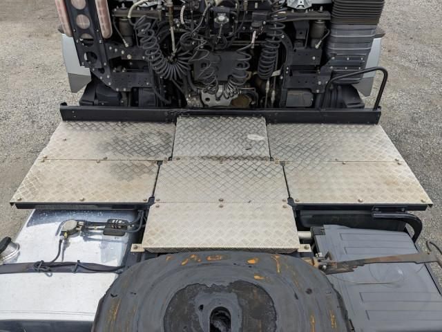 MITSUBISHI FUSOU SUPER GREAT 2022