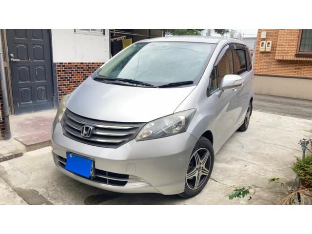 HONDA FREED 2009