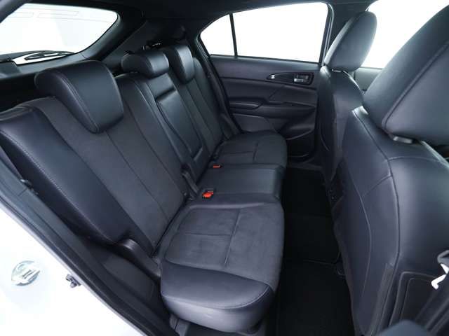 MITSUBISHI ECLIPSE CROSS 4WD 2024