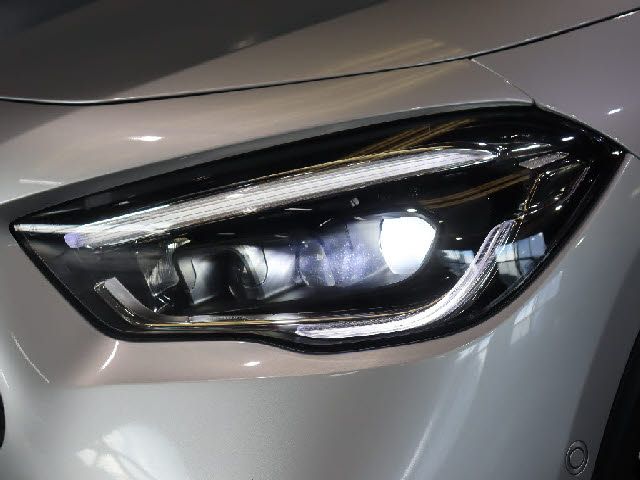 MERCEDES BENZ MERCEDES BENZ GLA class 2021