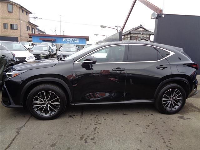 TOYOTA LEXUS NX350h 2023