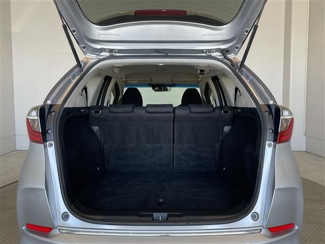 HONDA SHUTTLE HYBRID 2022