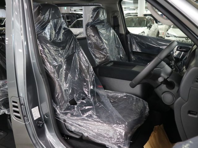 NISSAN CARAVAN van 2WD 2025