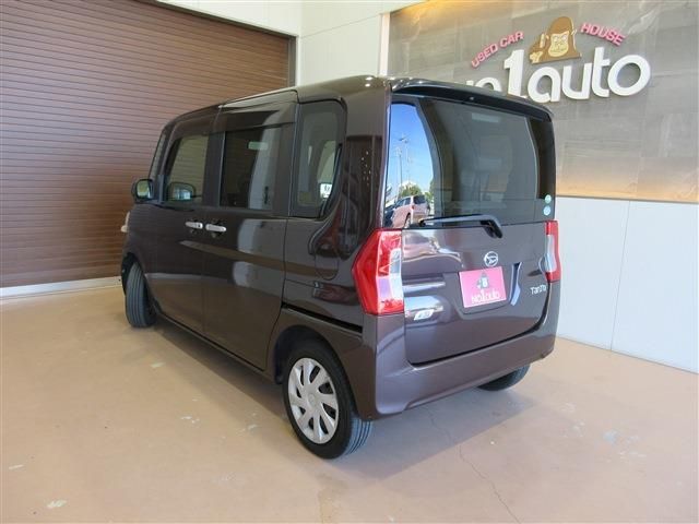 DAIHATSU TANTO 2015