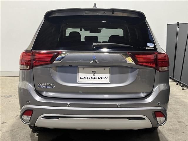 MITSUBISHI OUTLANDER PHEV 2018