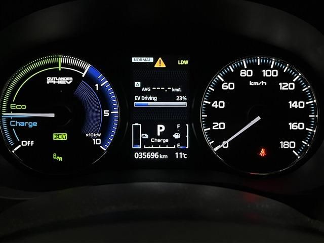 MITSUBISHI OUTLANDER PHEV 2018