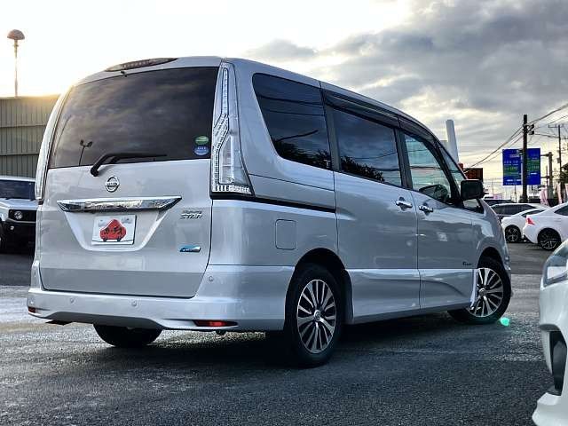 NISSAN SERENA  S-HYBRID 2014