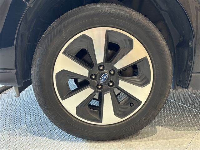 SUBARU FORESTER 2017