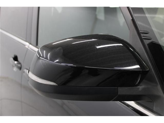 TOYOTA NOAH HYBRID 2023