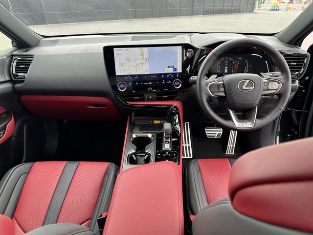 TOYOTA LEXUS NX350h 2023
