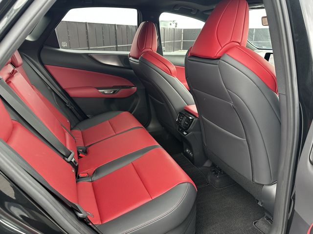 TOYOTA LEXUS NX350h 2023