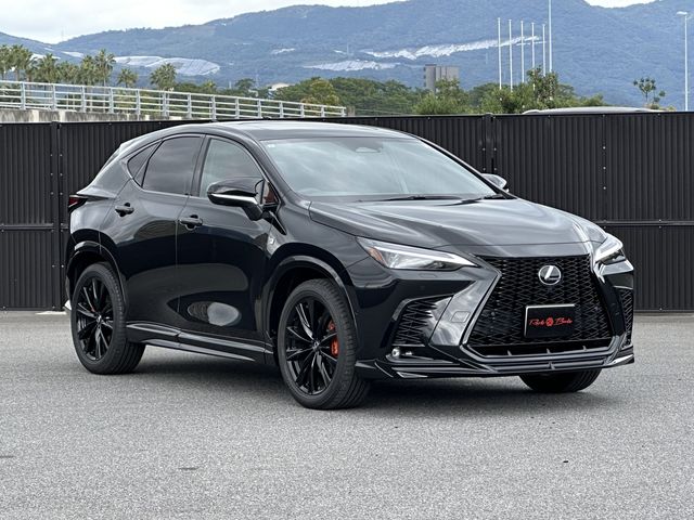 TOYOTA LEXUS NX350h 2023