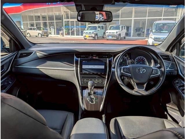 TOYOTA HARRIER HYBRID 2019