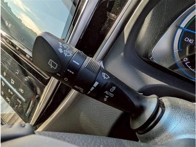 TOYOTA HARRIER HYBRID 2019