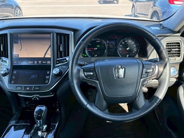 TOYOTA CROWN sedan hybrid 2017