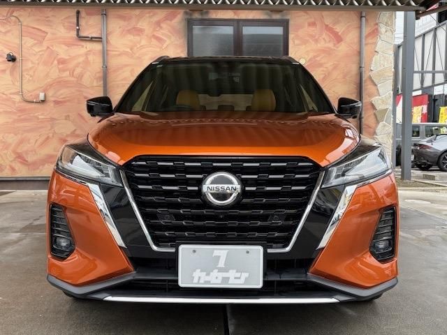 NISSAN KICKS 2020