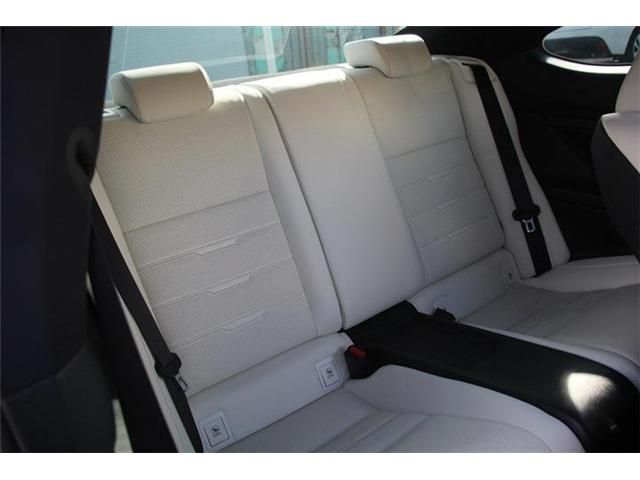 TOYOTA LEXUS RC300h 2023