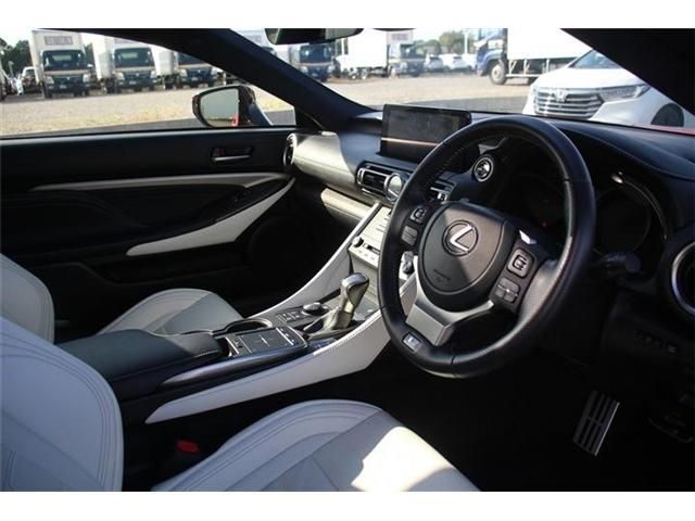 TOYOTA LEXUS RC300h 2023