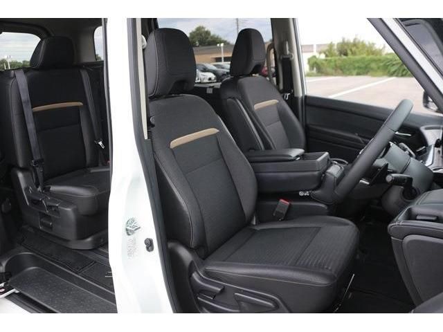 NISSAN SERENA  WG 2023