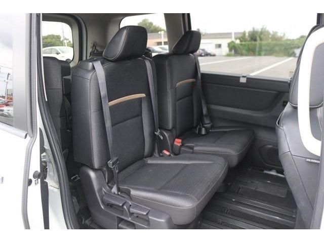 NISSAN SERENA  WG 2023