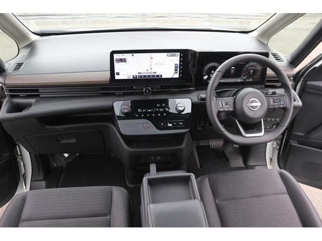 NISSAN SERENA  WG 2023