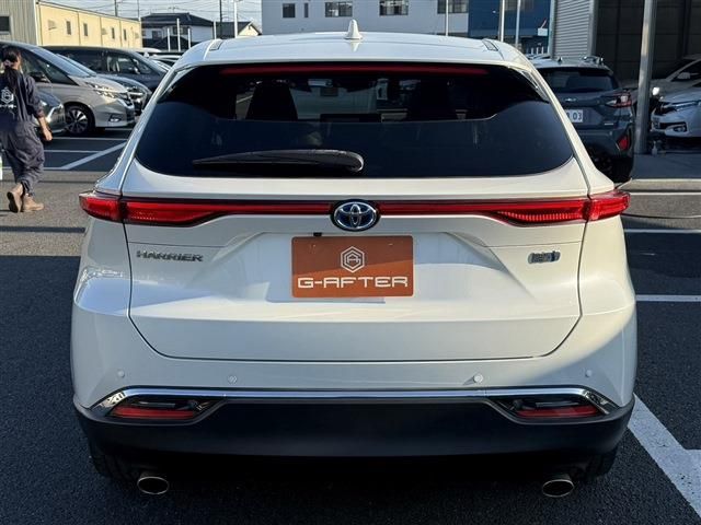 TOYOTA HARRIER HYBRID 2021