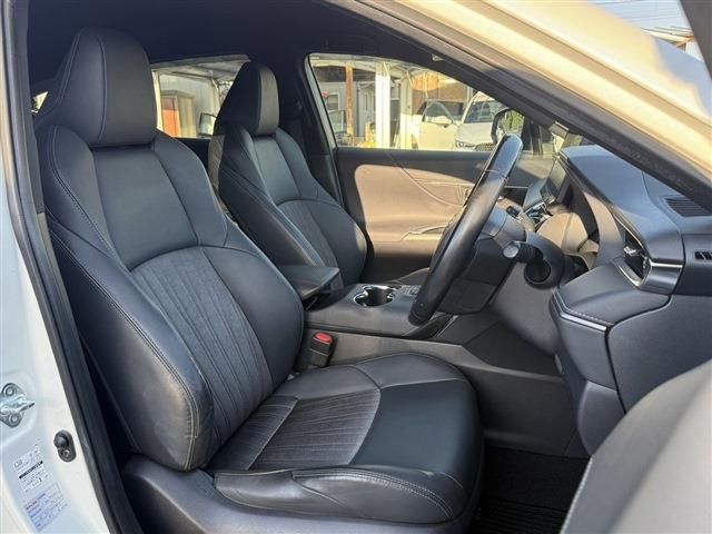 TOYOTA HARRIER HYBRID 2021