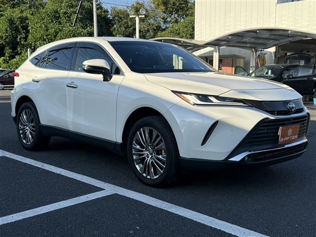 TOYOTA HARRIER HYBRID 2021
