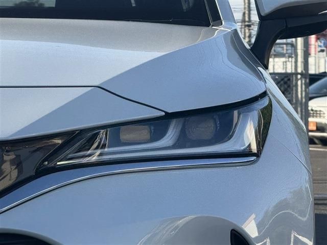 TOYOTA HARRIER HYBRID 2021