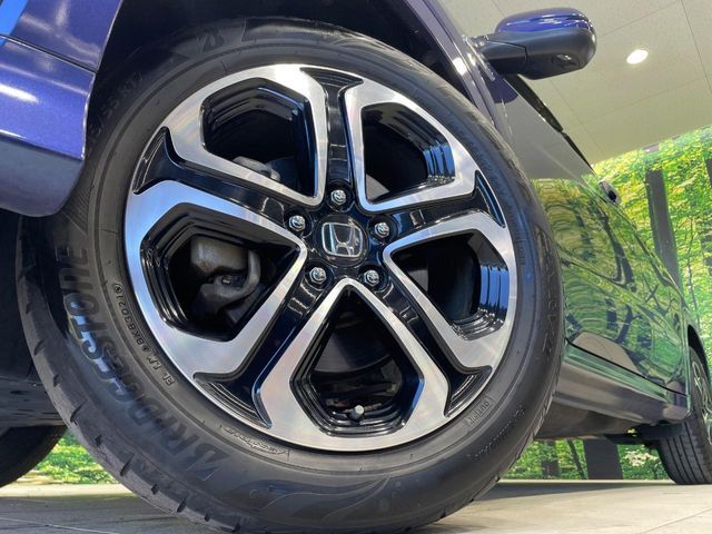 HONDA VEZEL HYBRID 2014