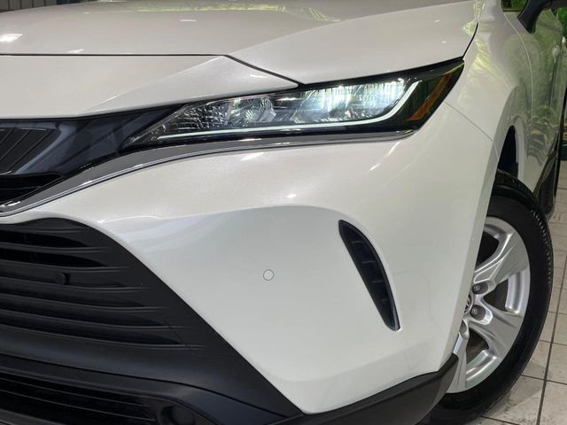 TOYOTA HARRIER 4WD 2022