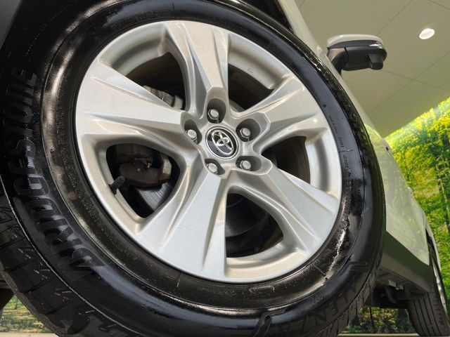 TOYOTA HARRIER 4WD 2022