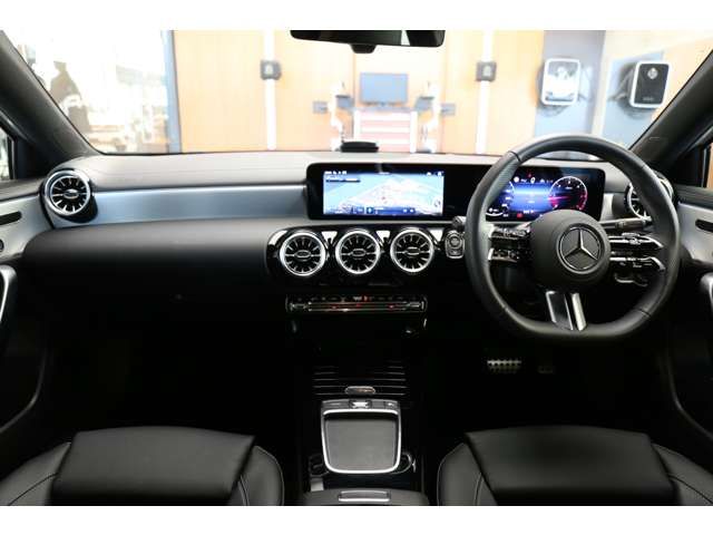 MERCEDES BENZ MERCEDES BENZ A class 2024