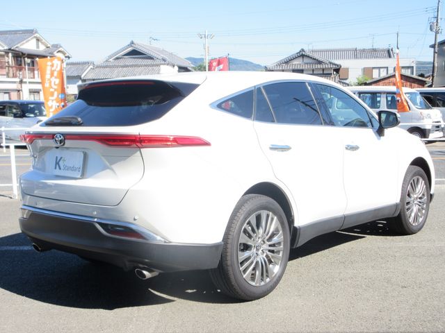 TOYOTA HARRIER 2WD 2020