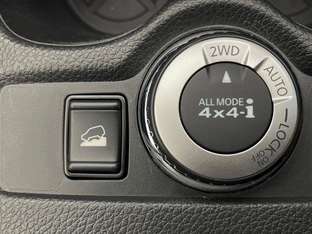 NISSAN X-TRAIL 4WD 2019