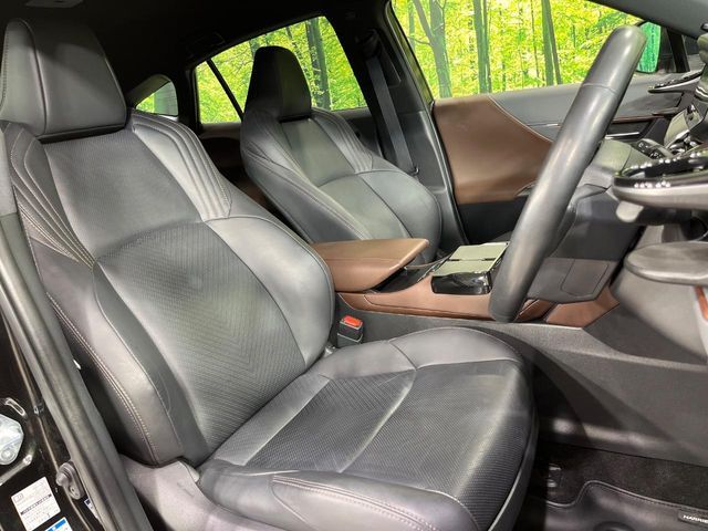 TOYOTA HARRIER HYBRID 2021