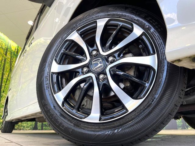 HONDA N BOX CUSTOM 2018