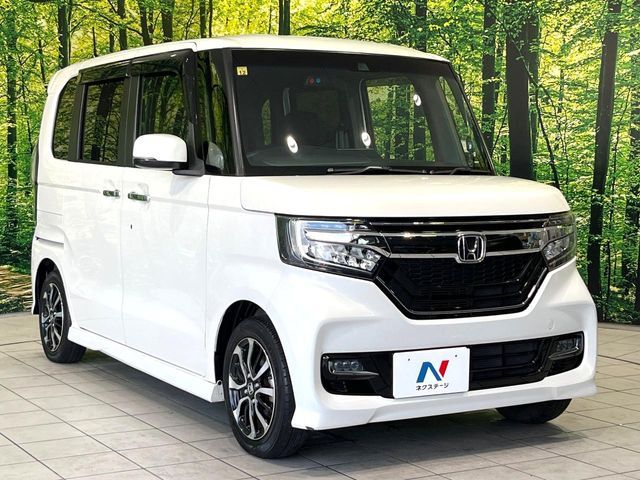 HONDA N BOX CUSTOM 2018