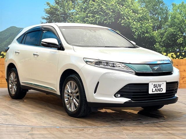 TOYOTA HARRIER 2WD 2019
