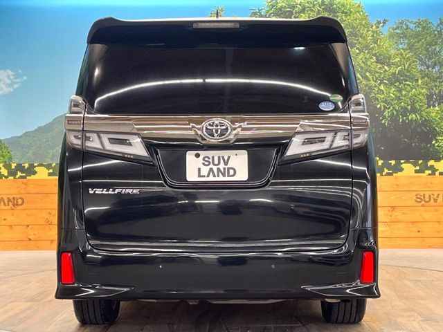 TOYOTA VELLFIRE 2018