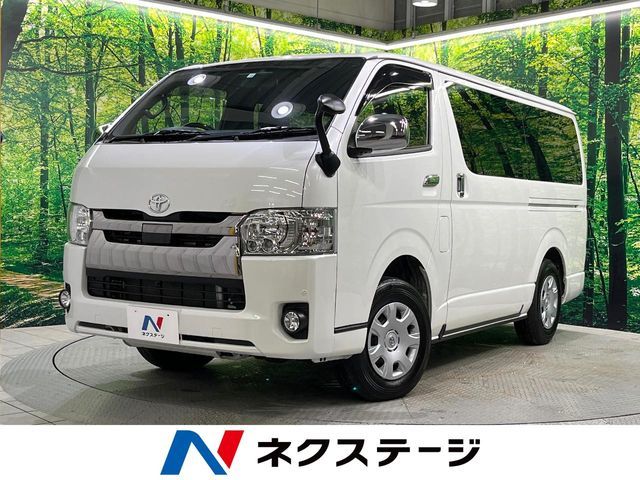 TOYOTA HIACE van 4WD 2018