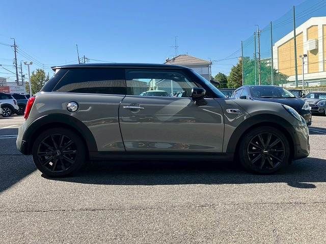 BMW MINI COOPER SD 2021