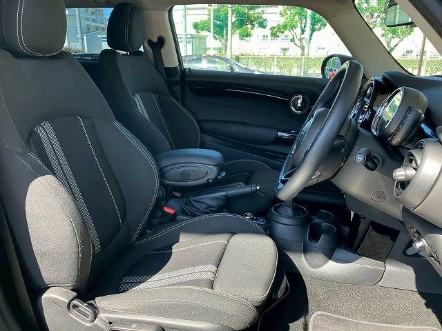 BMW MINI COOPER SD 2021