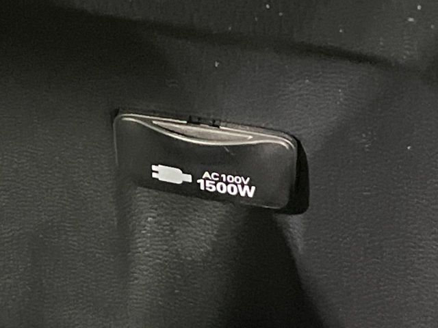 TOYOTA PRIUS PHV 2017